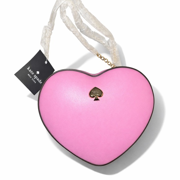 kate spade Handbags - Kate Spade Pink Heart Clutch - Perfect for Valentine’s Day! NWT